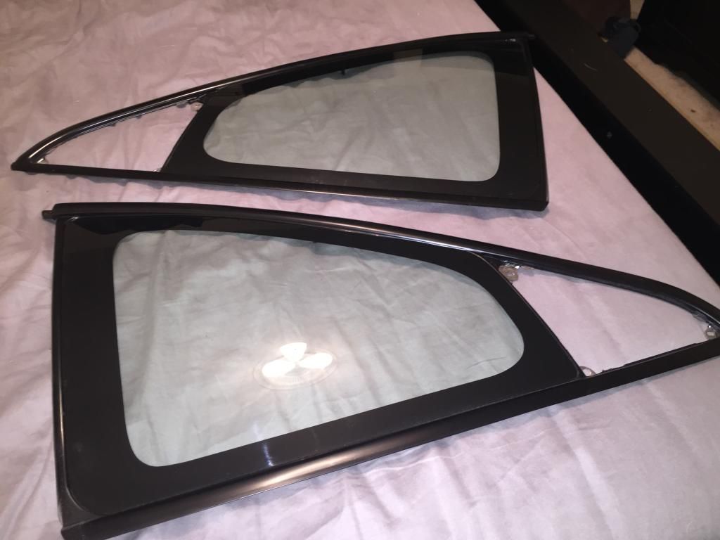 FS Brand New Rear Quarter Panel Glass (Pair) MR2 Owners Club Forum